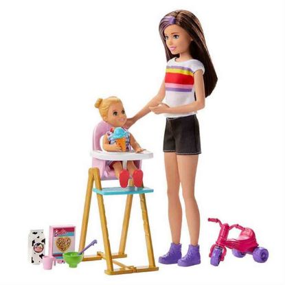 Barbie Bebek Bakıcısı Bebeği Ve Aksesuarları Oyun Setleri FHY97 resmi