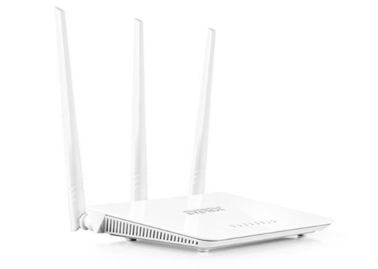 Everest EWR-F303 300Mbps 2.4GHz 3x5dBi Anten 1xWAN 3xLAN Repeater+AP+WISP Destekli Wireless Router resmi