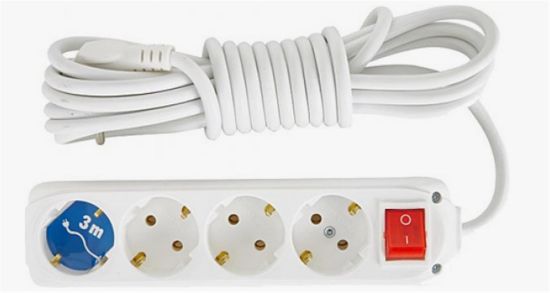 Almera 4lü 3mt Anahtarlı Topraklı Priz  resmi